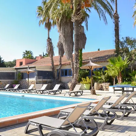 Apartament Tres Beau T2 - Emeraude 40 *